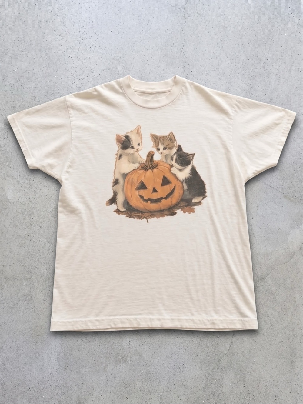 Off White Short Sleeve Tee with Kittens &
Pumpkin Graphic